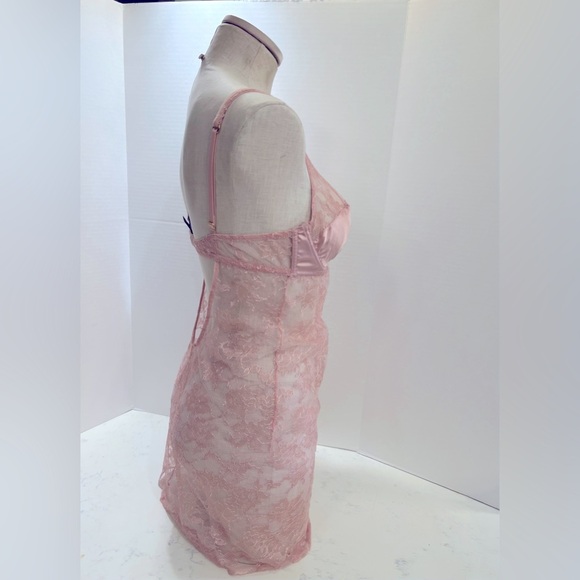 Vintage Victoria's Secret Pink Lace Chemise - Picture 9 of 14